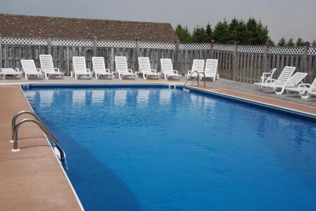 Shining Waters Country Inn Cavendish Exterior photo