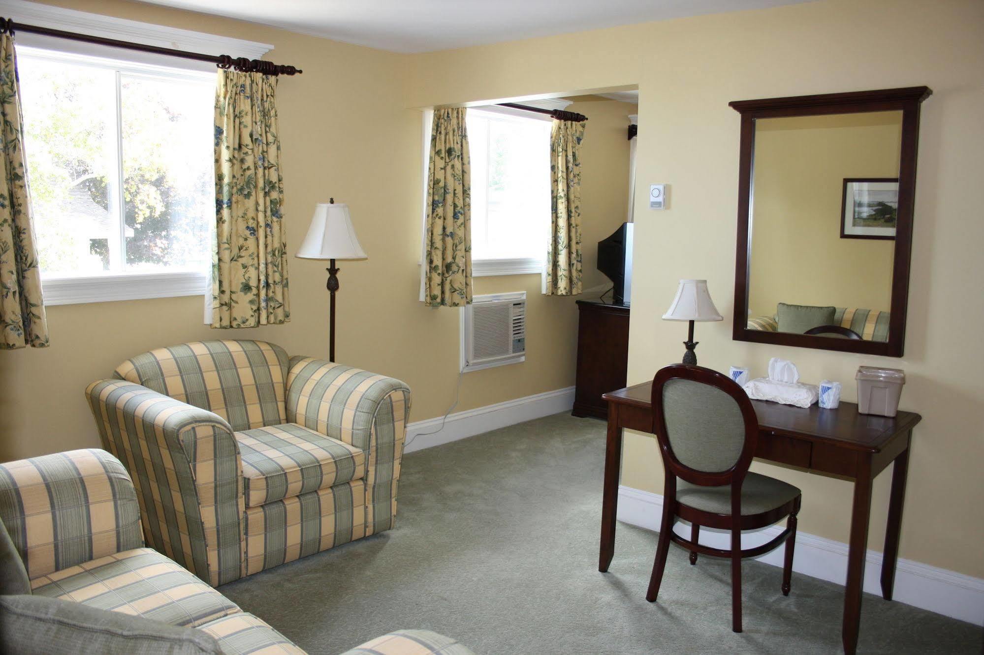 Shining Waters Country Inn Cavendish Exterior photo